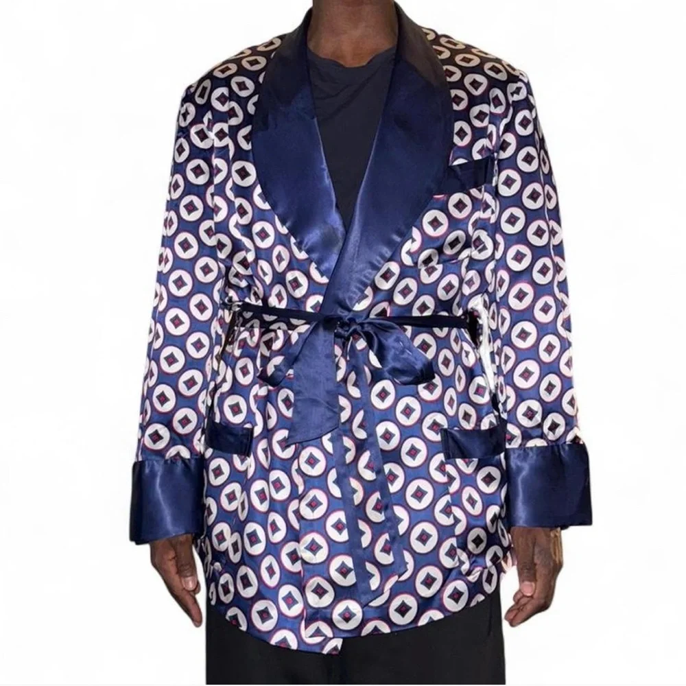 Vintage blue geometric print smoking jacket